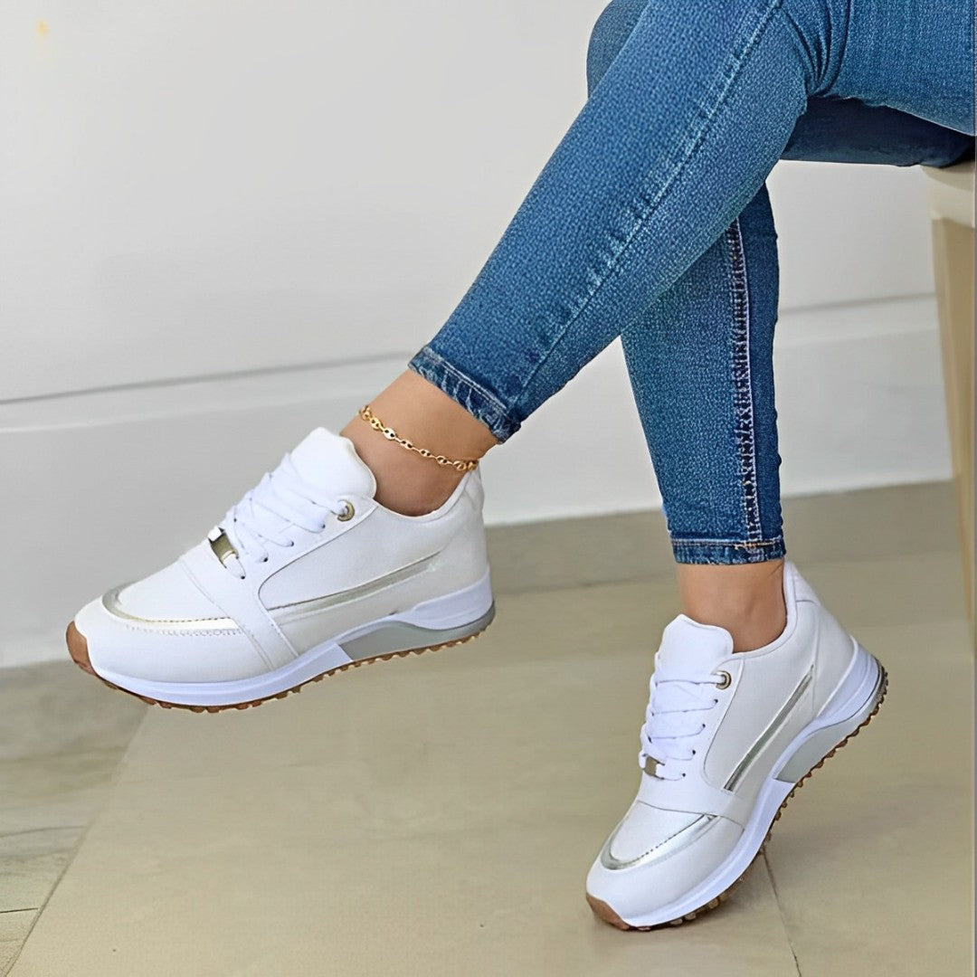 Baskets femme avec détails métallisés et amorti