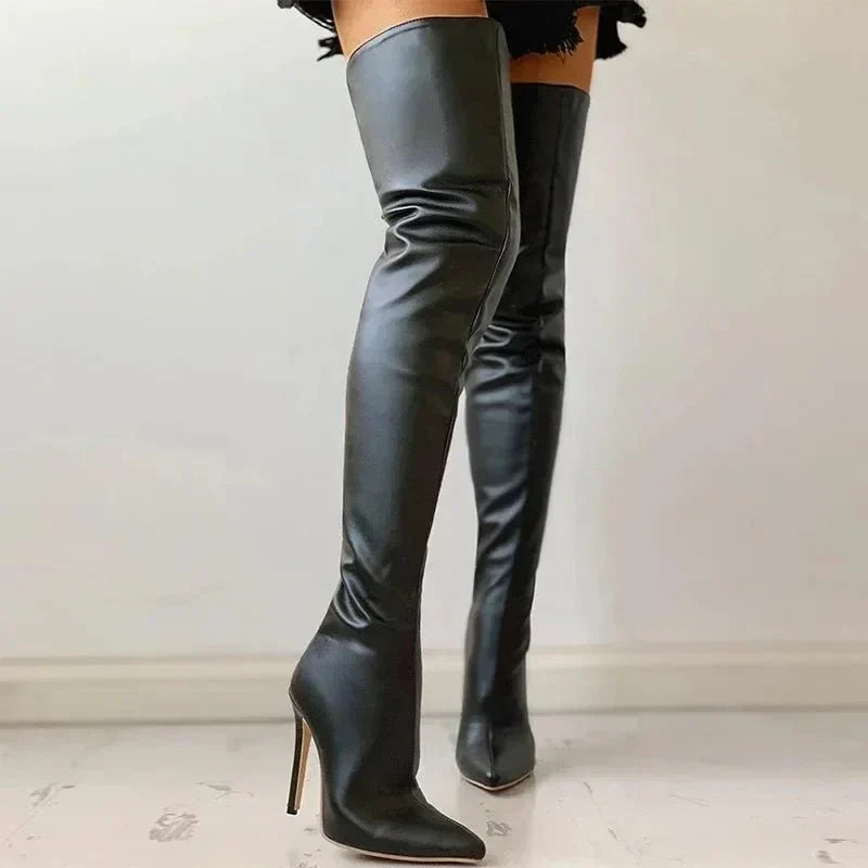 Bottes cuissardes femme à talons aiguilles