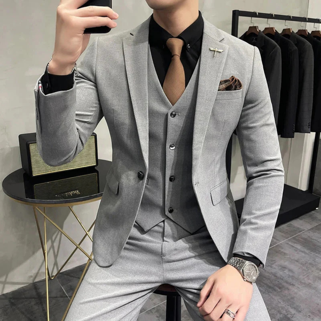 Costume trois pièces coupe slim pour homme | automne formel