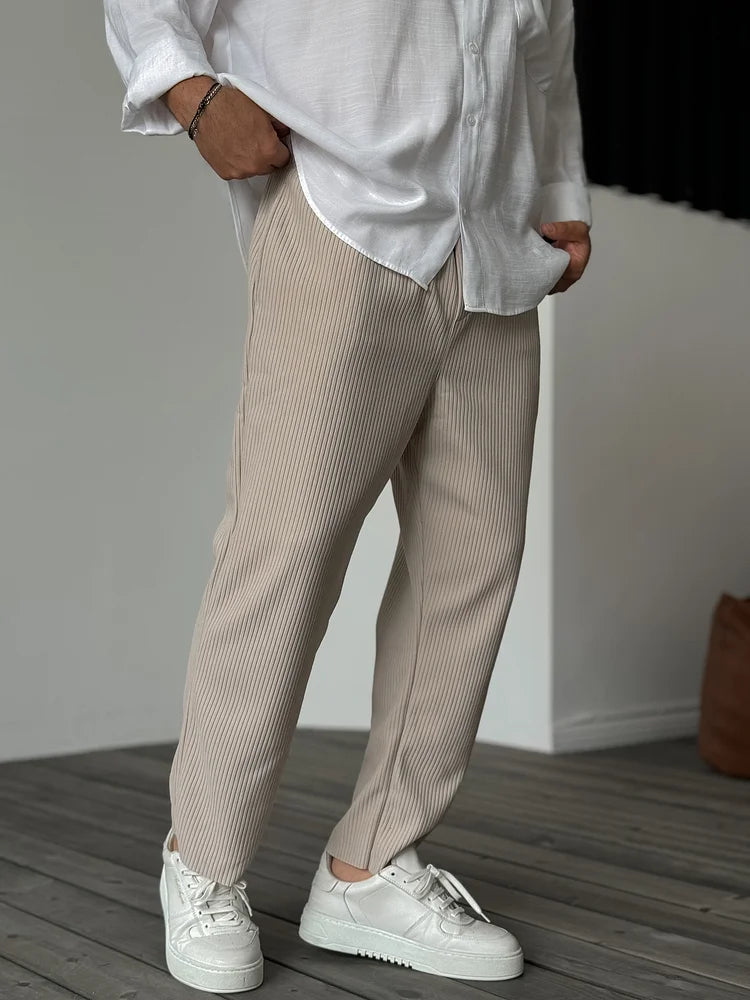 Pantalon plissé à jambes larges pour homme
