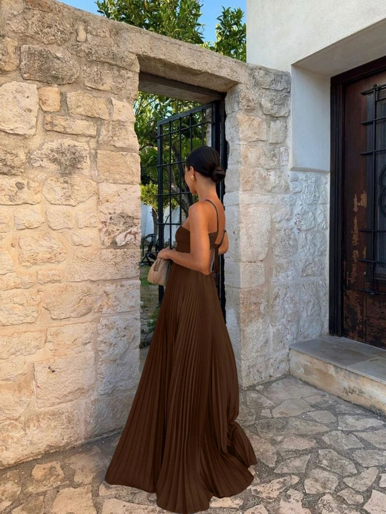 Robe longue plissée élégante pour toutes les occasions