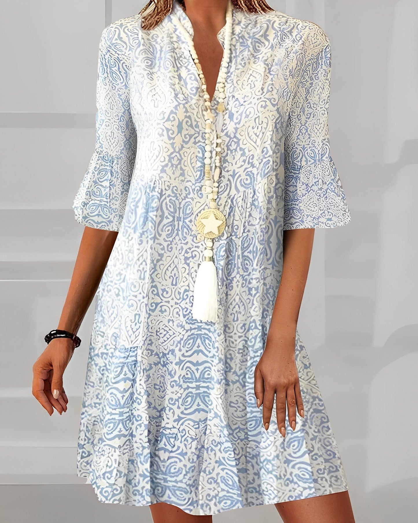 Robe mini trapèze à col en V pour femme