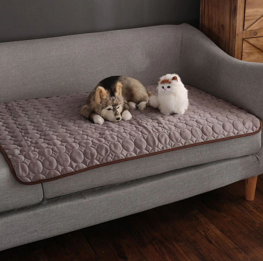 Tapis rafraîchissant d’été pour animaux de compagnie