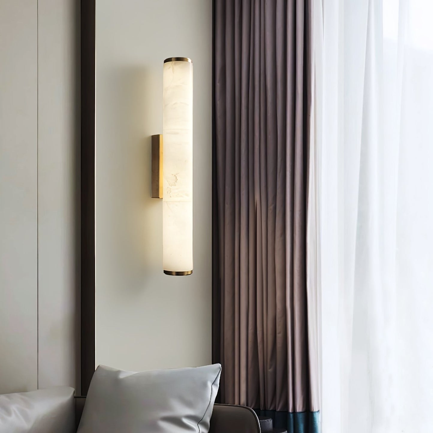 Applique murale moderne – finition marbre – détails cuivrés – style minimaliste
