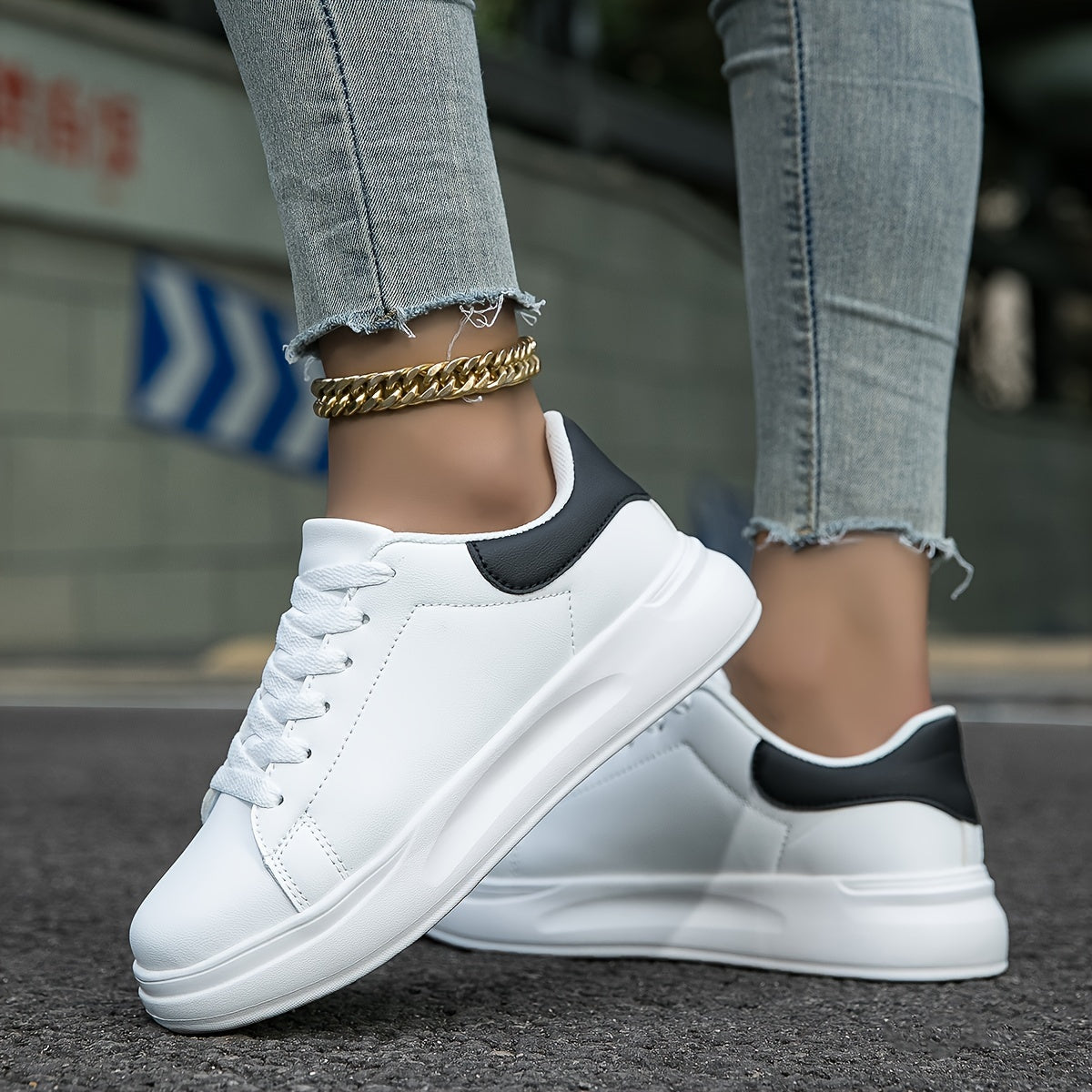 Baskets femme minimalistes et décontractées