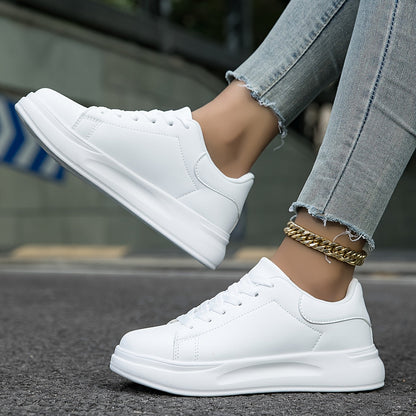 Baskets femme minimalistes et décontractées
