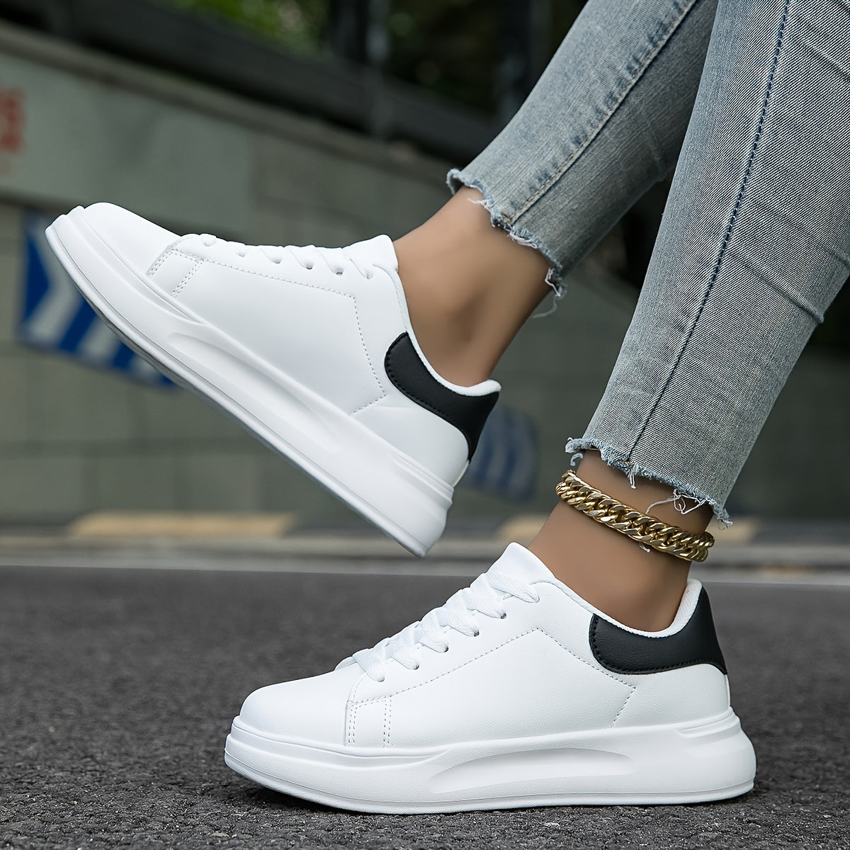 Baskets femme minimalistes et décontractées