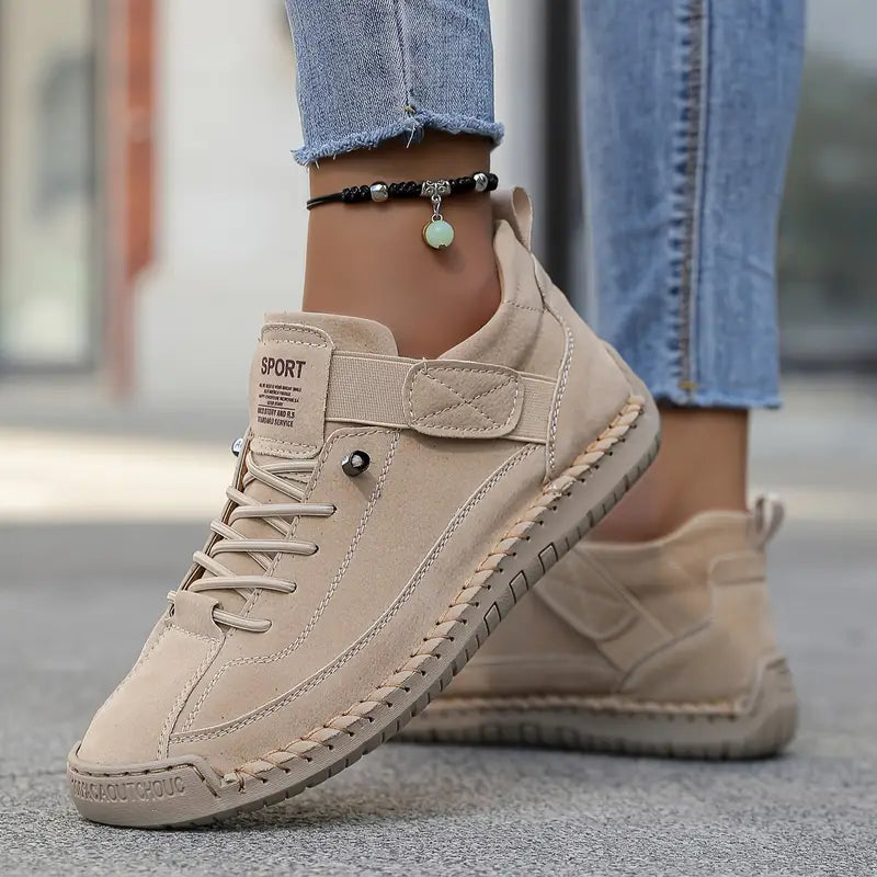 Baskets orthopédiques pour femme cousues