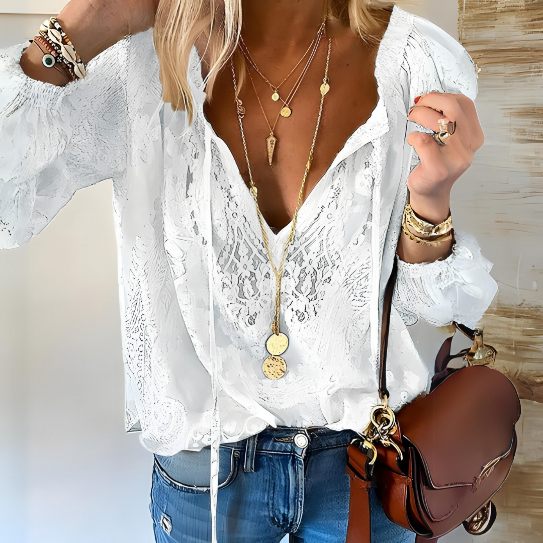 Blouse bohème élégante à encolure ajourée