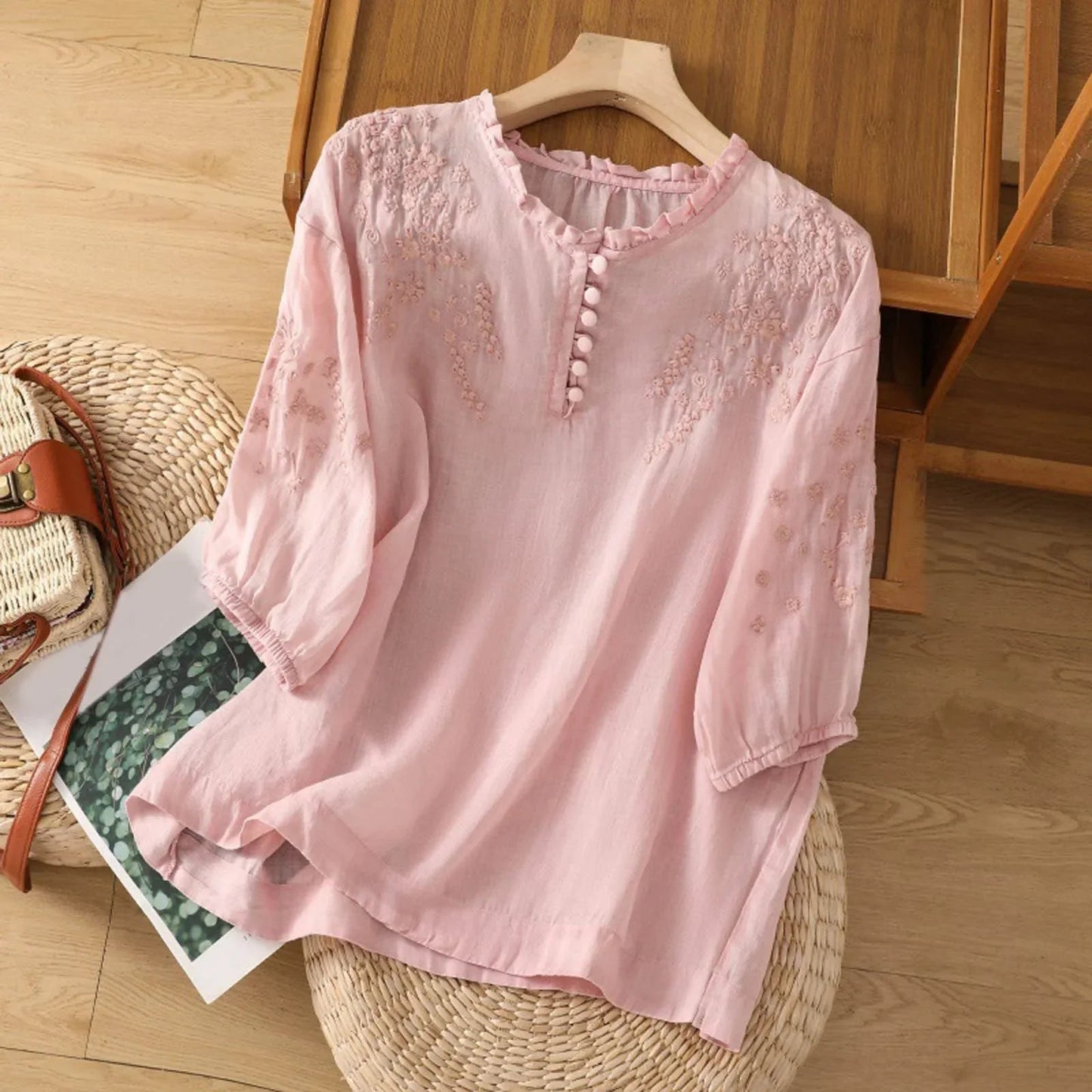 Blouse brodée à manches 3/4 pour femme