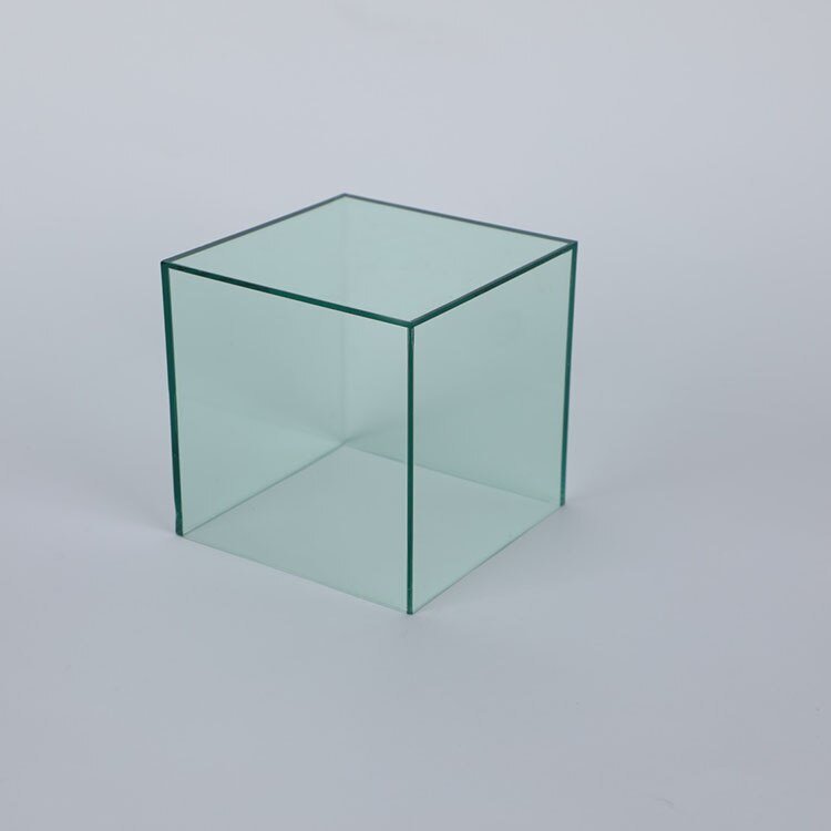 Boîte de présentation et de rangement en acrylique colorée
