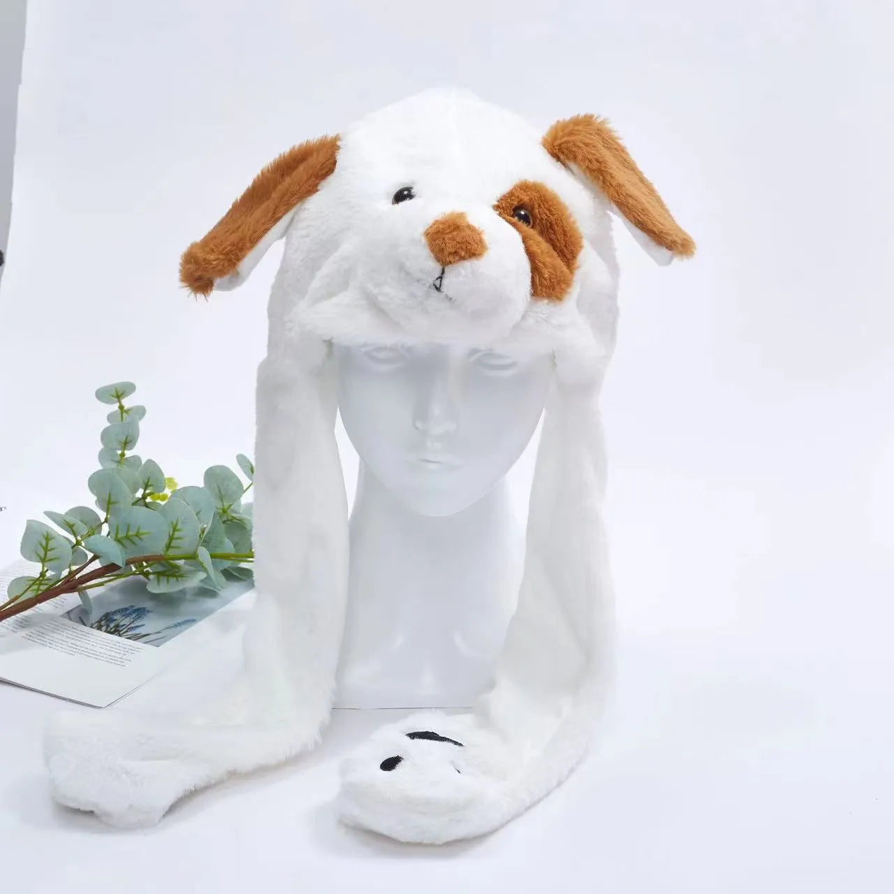Bonnet mignon à oreilles mobiles