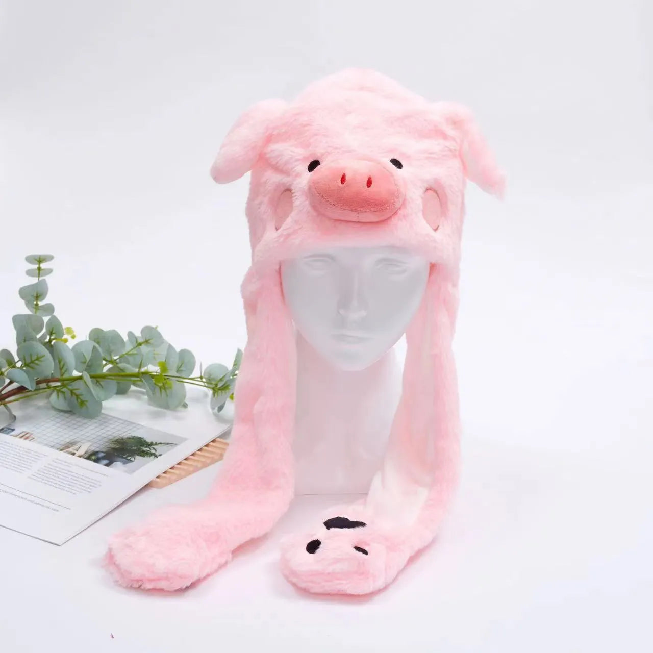 Bonnet mignon à oreilles mobiles