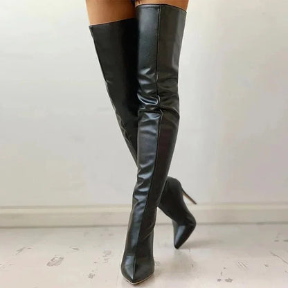 Bottes cuissardes femme à talons aiguilles
