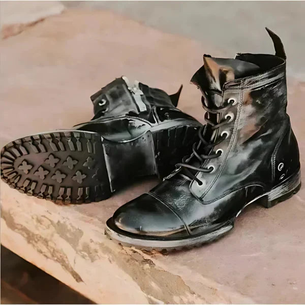 Bottes en cuir à lacets à bout droit pour femme