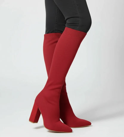 Bottes femme en maille hauteur genou à talons hauts