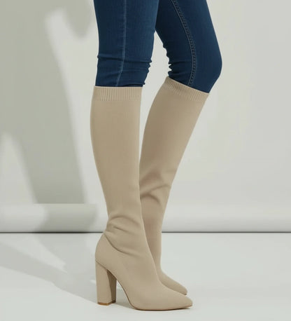 Bottes femme en maille hauteur genou à talons hauts