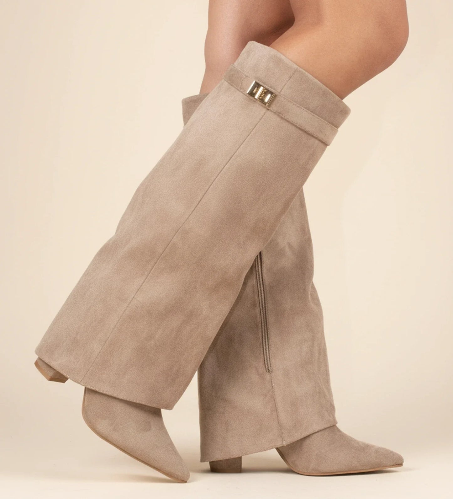 Bottes femme jusqu’au genou plissées à enfiler