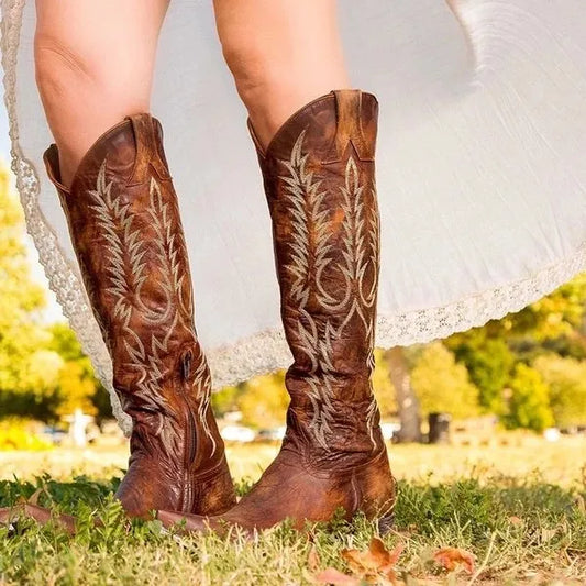 Bottes western brodées jusqu’au genou pour femme