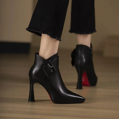 Bottines à boucle