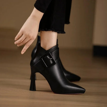 Bottines à boucle