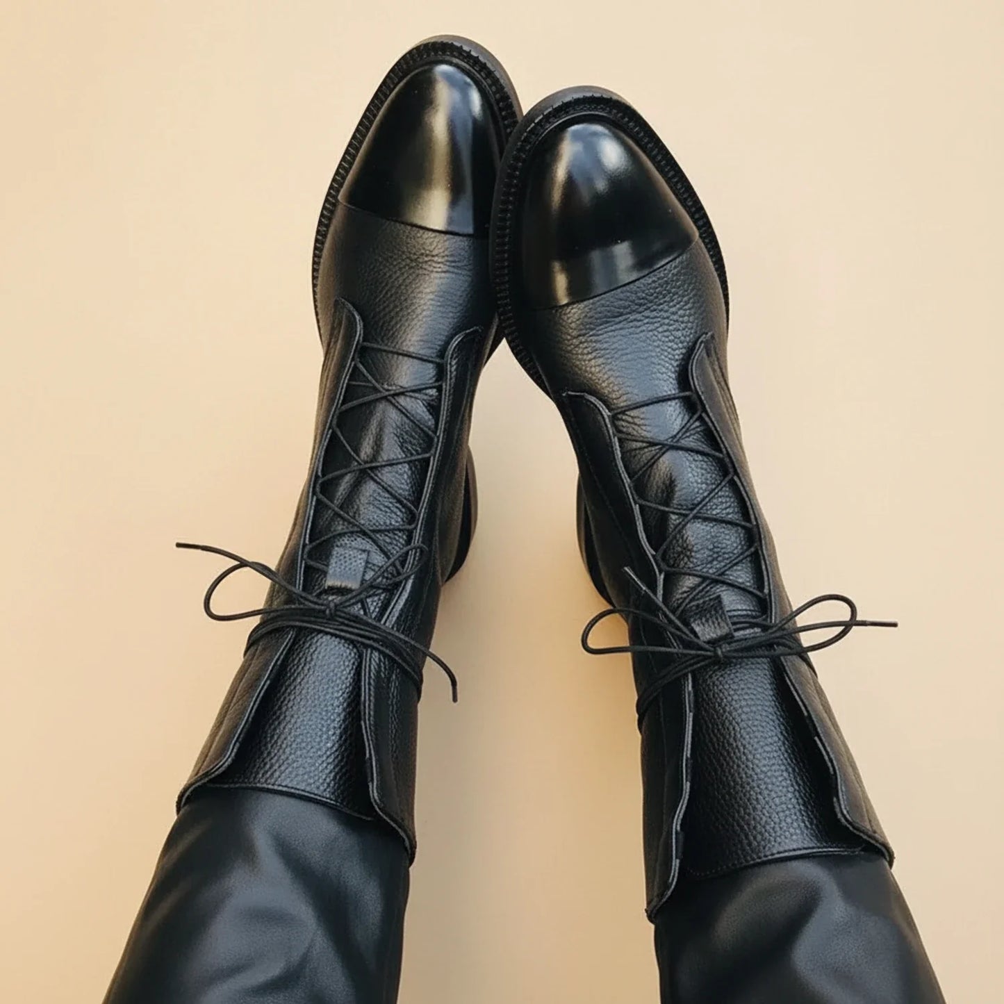 Bottines à lacets en cuir pour femme