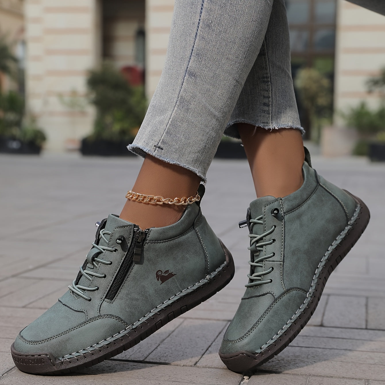 Bottines à lacets femme