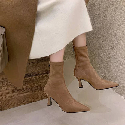 Bottines à talons à bout pointu pour femme