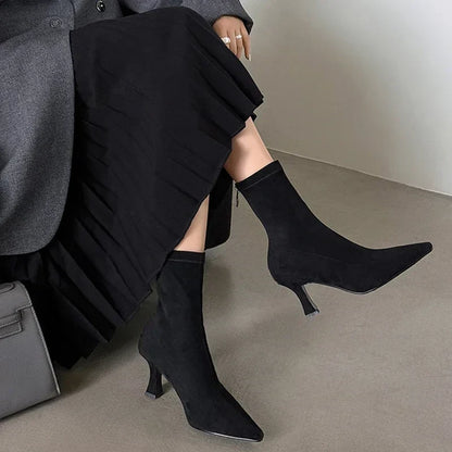 Bottines à talons à bout pointu pour femme