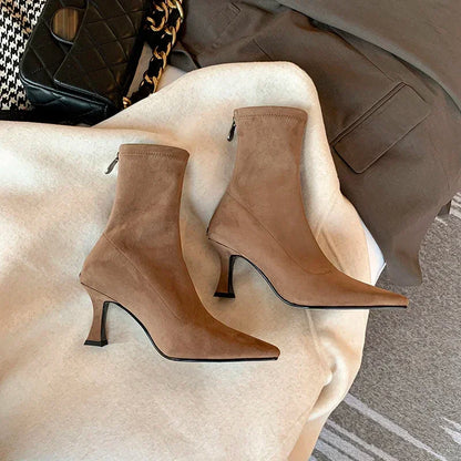 Bottines à talons à bout pointu pour femme