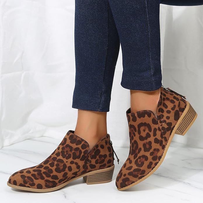 Bottines femme à talon bas avec découpe en V