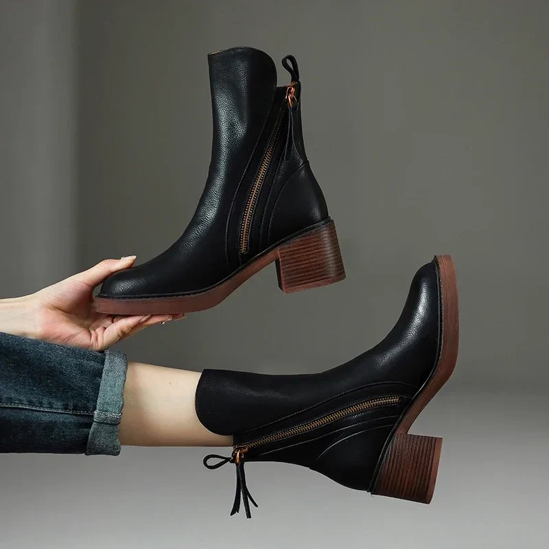 Bottines femme à talon bloc