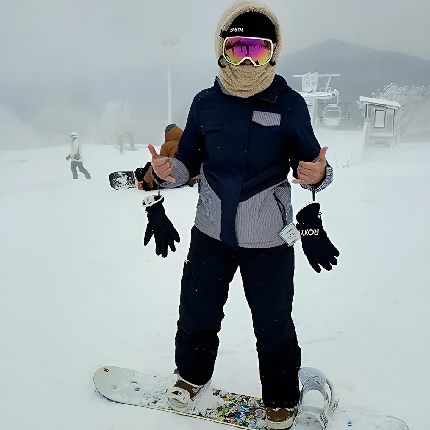 Capuche en polaire polyvalente pour l'hiver