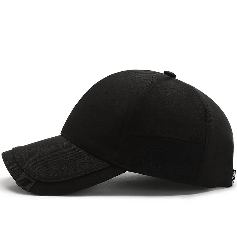 Casquette à visière incurvée