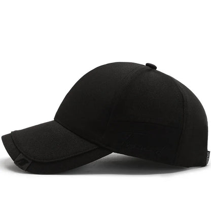 Casquette à visière incurvée