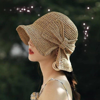 Chapeau d’été avec bord et nœud