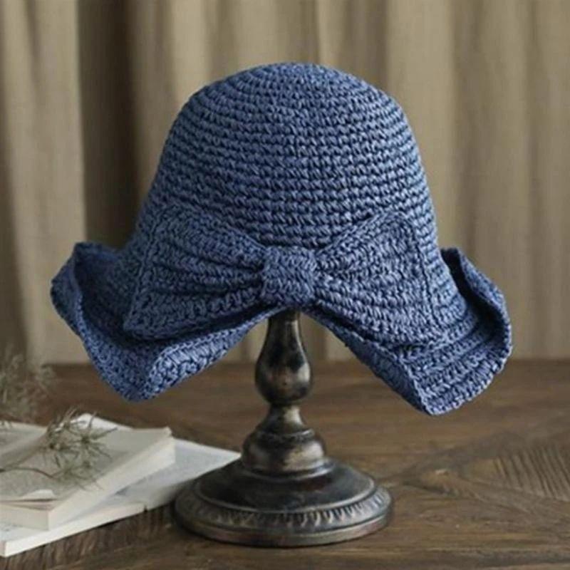 Chapeau d’été avec bord et nœud