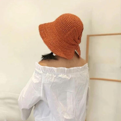 Chapeau d’été avec bord et nœud