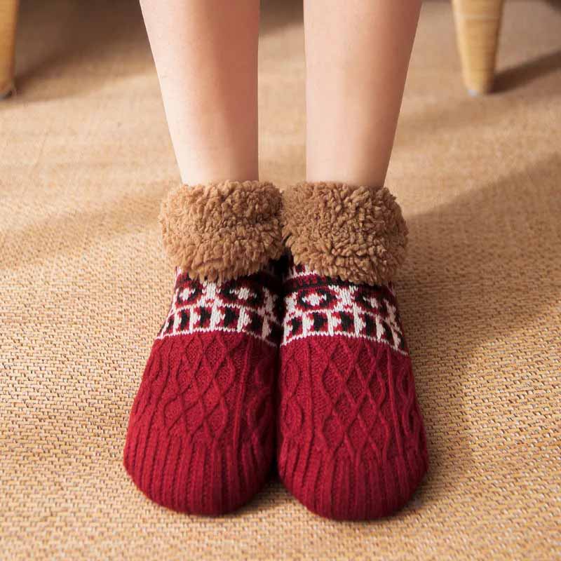Chaussettes douillettes pour garder les pieds au chaud - antidérapantes