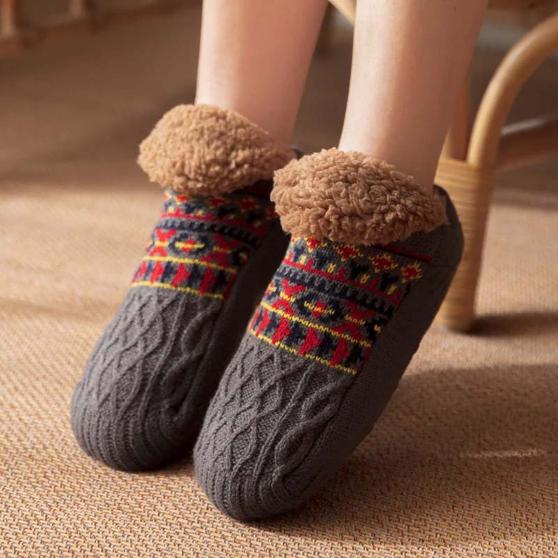 Chaussettes douillettes pour garder les pieds au chaud - antidérapantes