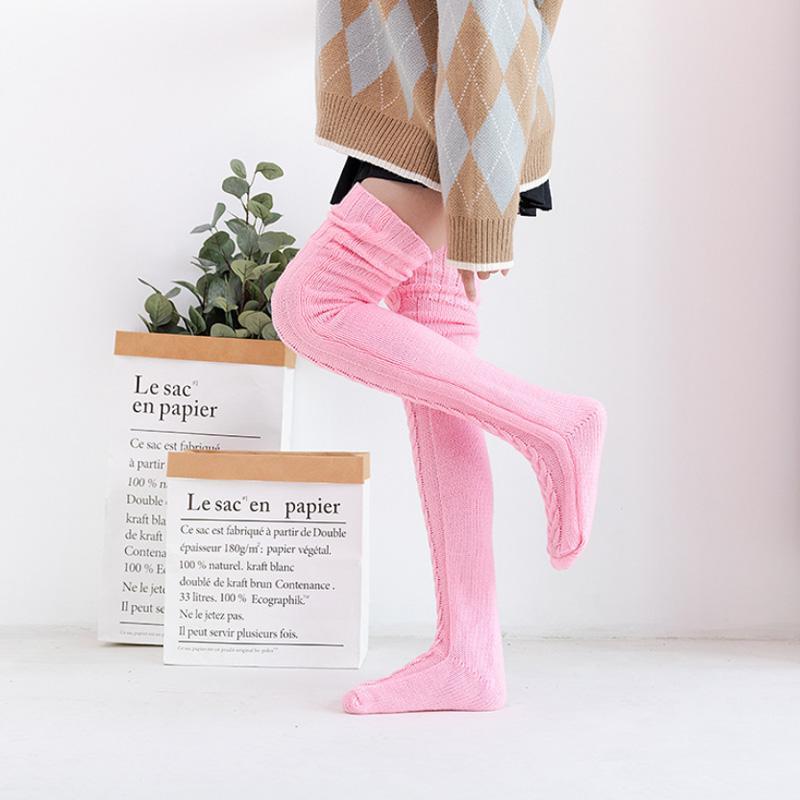 Chaussettes jusqu’au genou tricotées à la main pour femmes - douces et chaudes