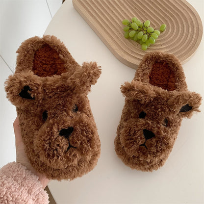 Chaussons animaux pelucheux