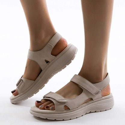 Chaussures orthopédiques pour femme à brides réglables