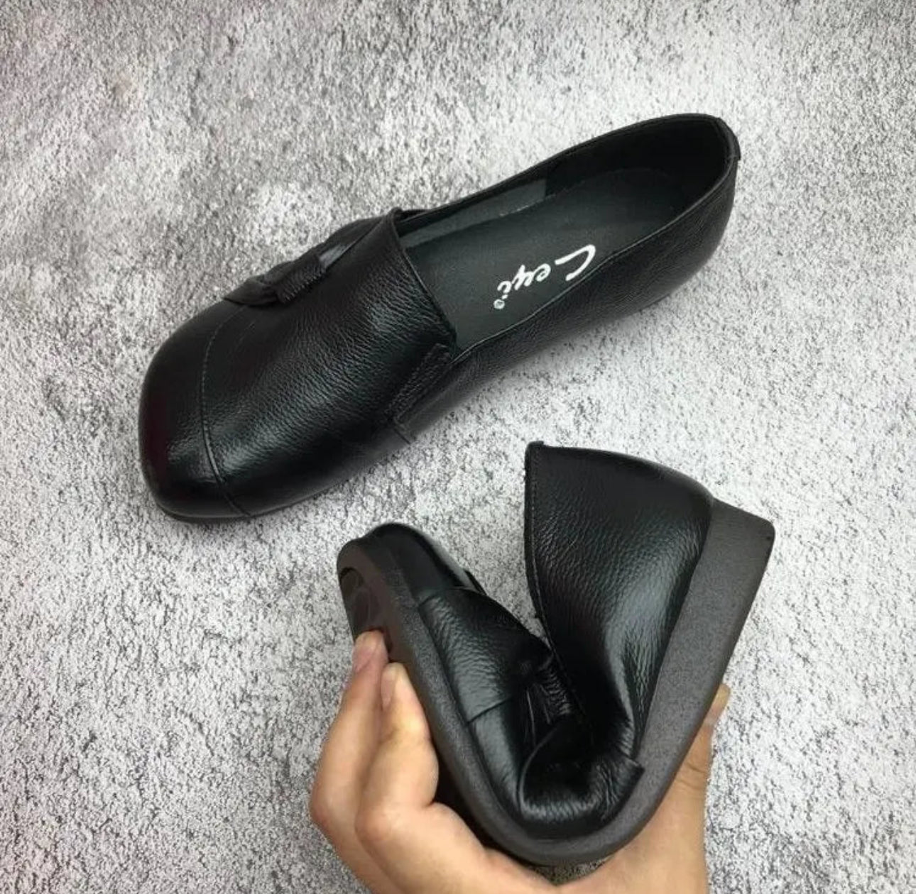 Chaussures plates orthopédiques confortables pour femme – élégantes et offrant un bon maintien