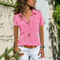 Chemise à manches courtes boutonnée avec poches pour femme