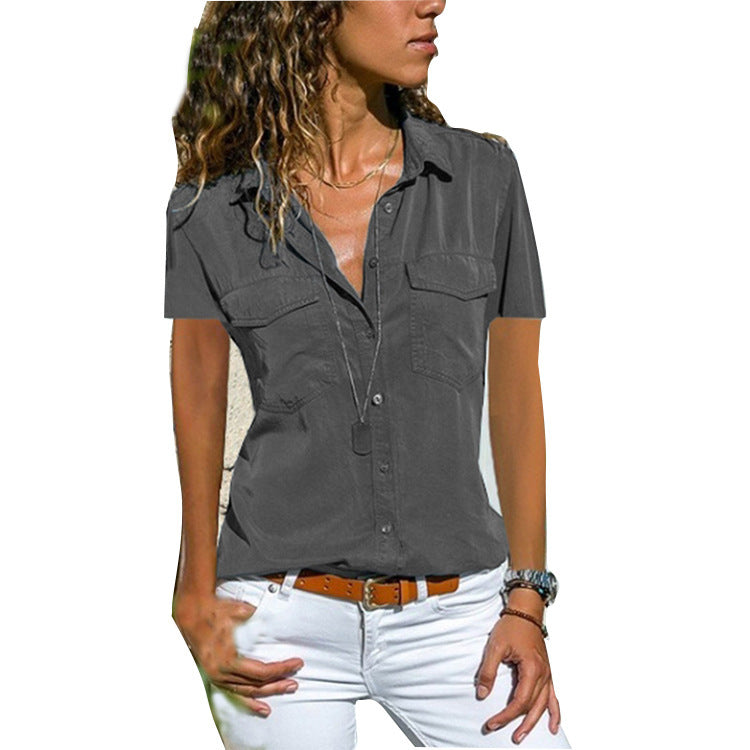 Chemise à manches courtes boutonnée avec poches pour femme