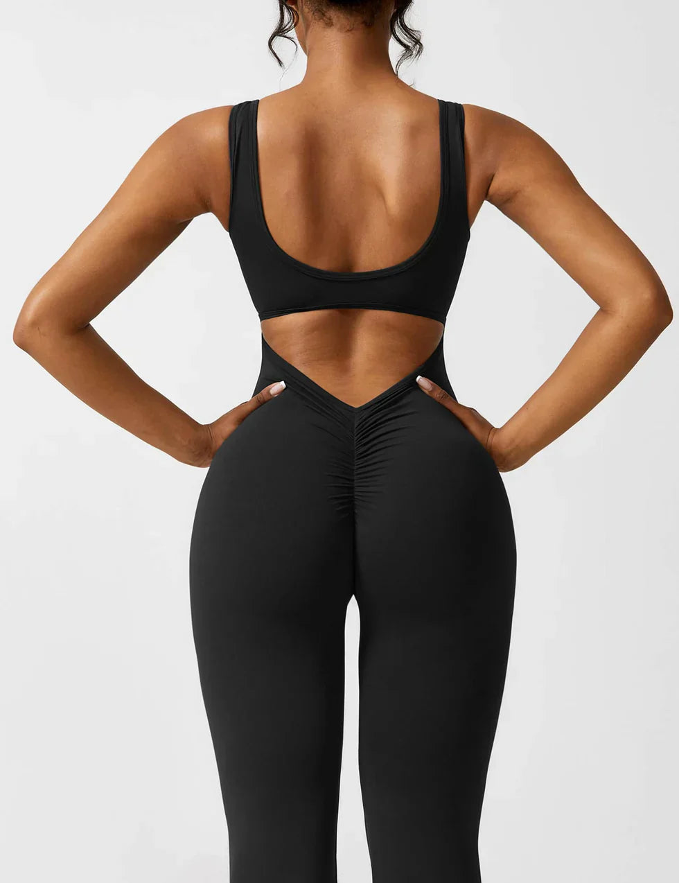 Combinaison de sport à dos ouvert pour femme