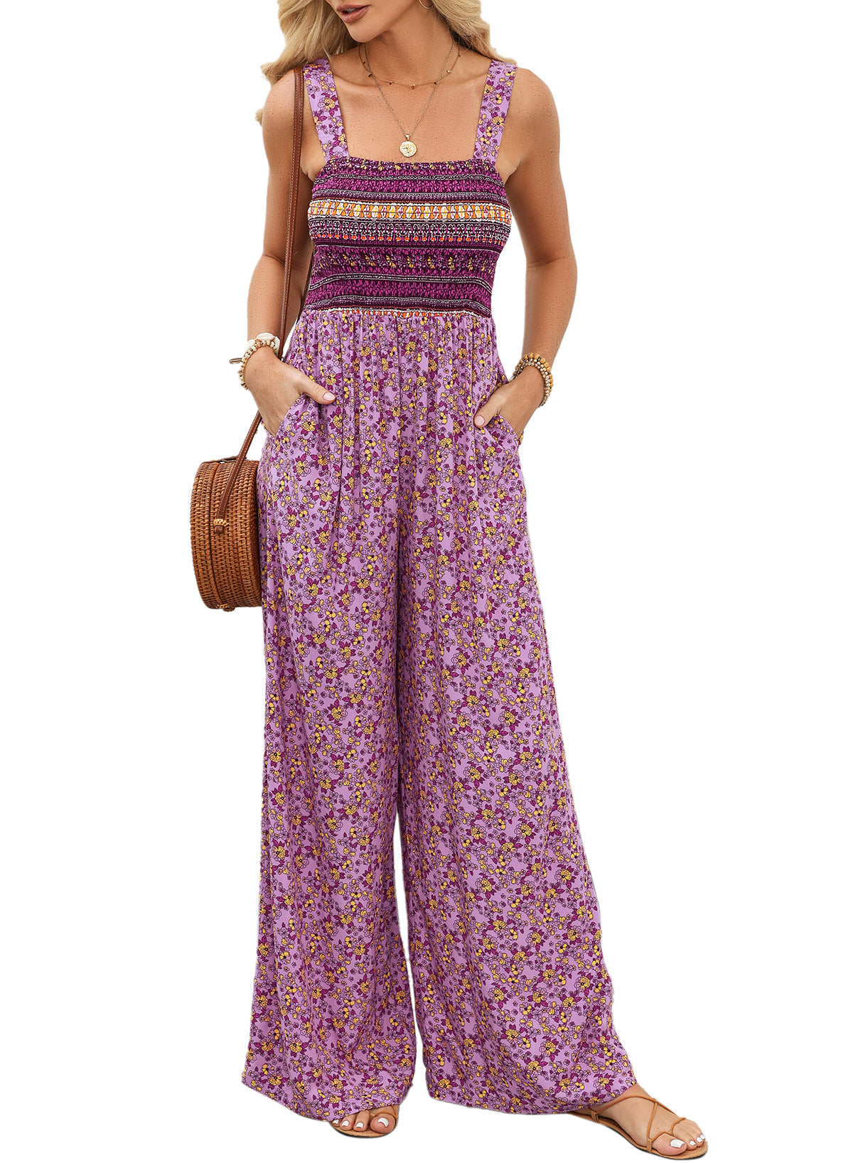 Combinaison pantalon femme à jambes larges fleurie smockée