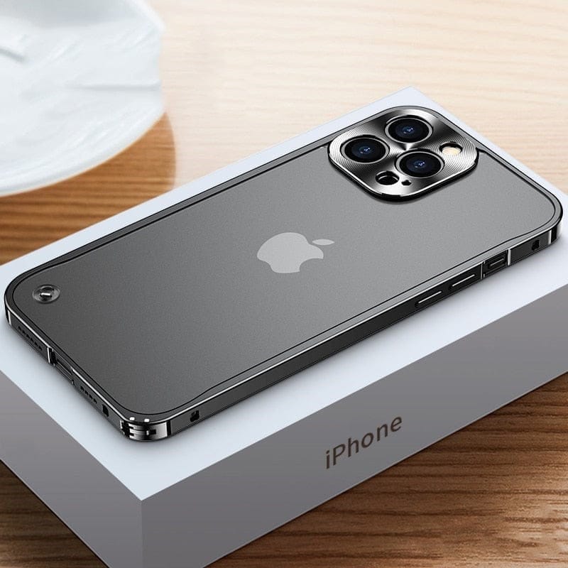 Coque métallique, protection en aluminium