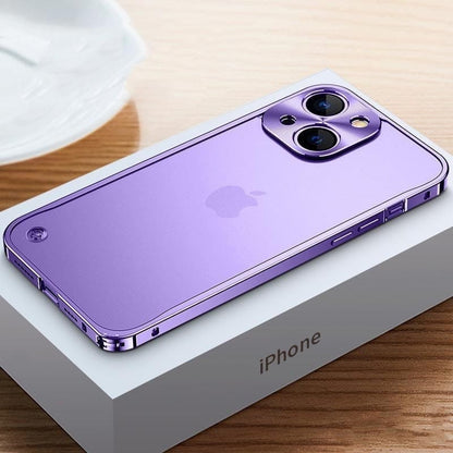 Coque métallique, protection en aluminium
